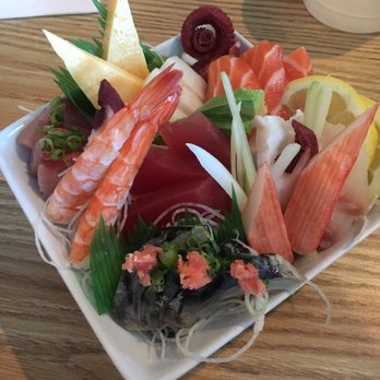 Raw Sushi Bar and Grill - Chirashi Bowl on a bed of mix greens instead of rice (not on the menu but requested) $20 - Sushi Bars Near Me - La Grange, Kentucky