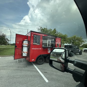 Lula’s Pizza - Food Truck - Food Trucks Near Me - La Grange, Kentucky Lula’s Pizza - Food Truck - Food Trucks Near Me - La Grange, Kentucky