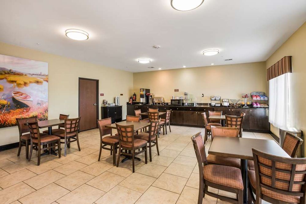 KNIGHTS INN BUNKIE 54 Photos & 10 Reviews 3541 Highway 115 West