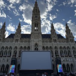 Rathausplatz - Free night movies