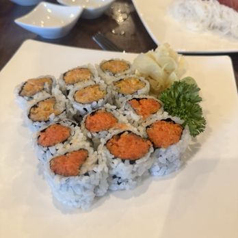 Saisaki - Spicy Tuna Roll Spicy Yellowtail Roll - Sushi Bars Near Me - Newport News, Virginia