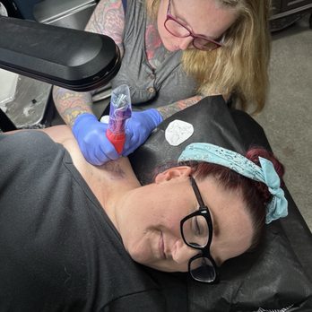 Broken Dagger Tattoo Parlor - Tattoo Near Me - Las Vegas, Nevada Broken Dagger Tattoo Parlor - Tattoo Near Me - Las Vegas, Nevada