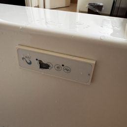 Bathtub