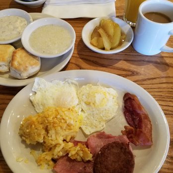 Cracker Barrel Old Country Store - Sunday sampler - American Near Me - Bentonville, Arkansas Cracker Barrel Old Country Store - Sunday sampler - American Near Me - Bentonville, Arkansas