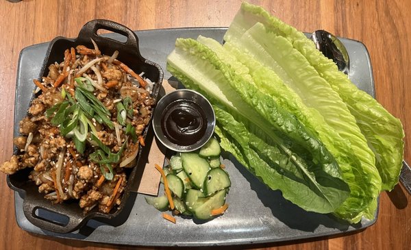 Lazy Dog Restaurant & Bar by null