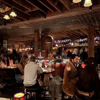 Gilt Bar - New American Near Me - Chicago, Illinois Gilt Bar - New American Near Me - Chicago, Illinois