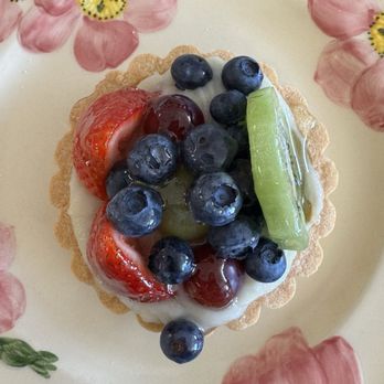 New York West Bakery - Fruit Tart - Bakeries Near Me - Sun City, Arizona New York West Bakery - Fruit Tart - Bakeries Near Me - Sun City, Arizona