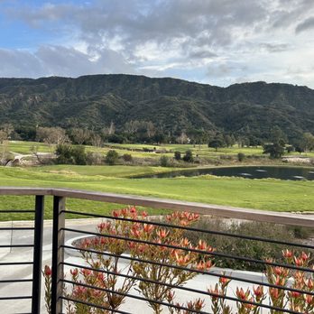 Zaidee’s Bar & Grill - View out the window. - Bars Near Me - Ojai, California Zaidee’s Bar & Grill - View out the window. - Bars Near Me - Ojai, California