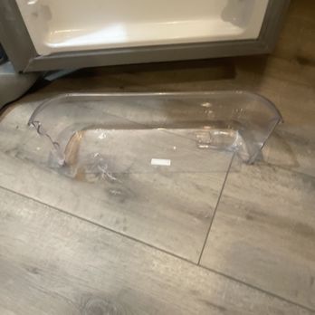 Executive Image Cleaning Services - Broken shelve. - Home Cleaning Near Me