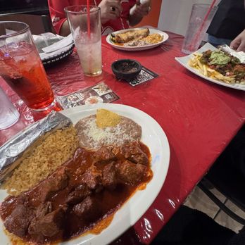 Sabor A Mexico - Chili Colorado, asada fries and chile relleno - Mexican Near Me - Elk Grove, California Sabor A Mexico - Chili Colorado, asada fries and chile relleno - Mexican Near Me - Elk Grove, California