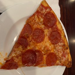 Pepperoni pizza Pepperoni pizza