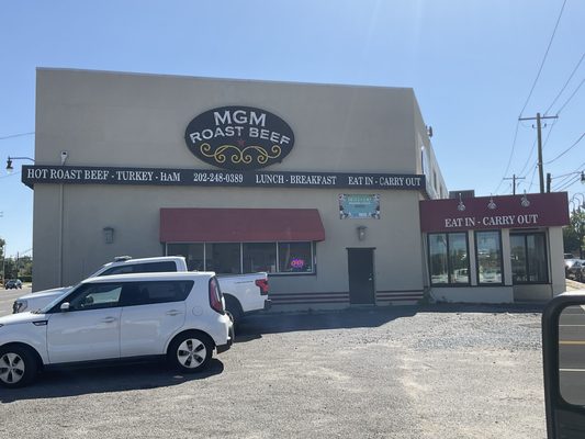 MGM Roast Beef by null