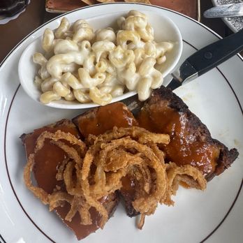 Grindstone on the Monon - Meatloaf with Mac & Cheese - New American Near Me - Westfield, Indiana