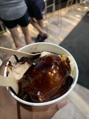 Ed’s Real Scoop by null