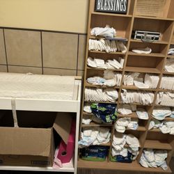 Oneroom Coffee Shop - Restroom/ changing area with available diapers
