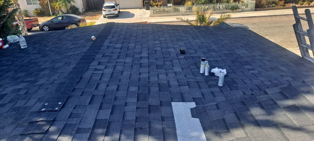 Slide of Alfaros and Son Roofing