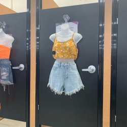 Plato's Closet