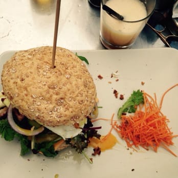 Corto - Bistros Near Me - Antwerp, VAN