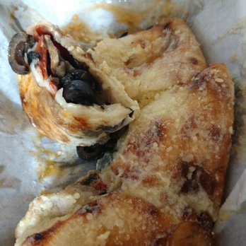 Zito's Pizza - Pepperoni pizza bites with pepperoni mushrooms Olive cheese in a brushed garlic buttered dough - Pizza Near Me - Orange, California