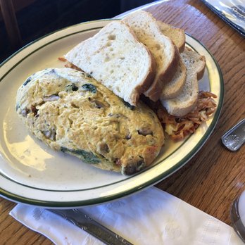 Fred's Coffee Shop - Marguerite Omelette - Coffee & Tea Near Me - Sausalito, California Fred's Coffee Shop - Marguerite Omelette - Coffee & Tea Near Me - Sausalito, California