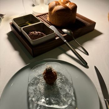 Paros - Complimentary bread & I believe a calamari ball - Greek Near Me - Río Grande, Puerto Rico Paros - Complimentary bread & I believe a calamari ball - Greek Near Me - Río Grande, Puerto Rico