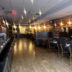 ABIS Japanese Restaurant - Seating room