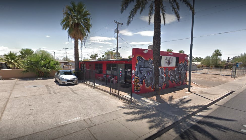 Guero’s Barber Shop
