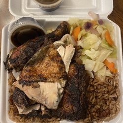 Island Grill & Pub - Jerk Chicken