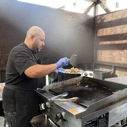 Hamitbach - Matan on the grill