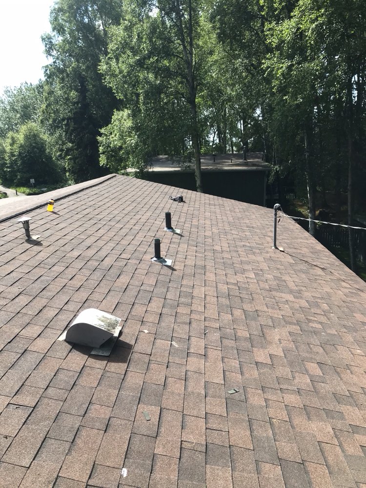 Slide of R & M Roofing