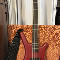 Midwood Guitar Studio - This is my Warwick after having it set up