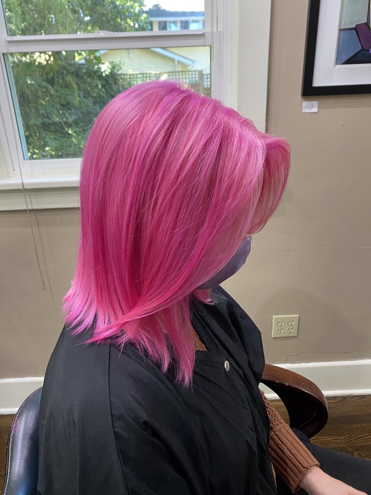Hair By Zackery Herring Logo