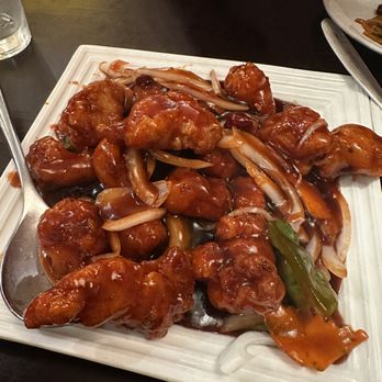 Peppercorns Kitchen - General Tso's Chicken - Szechuan Near Me - Evanston, Illinois