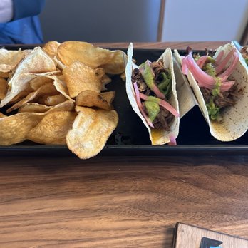 The Shed Craft Bar And Kitchen - Soft taco - Sports Bars Near Me - Franklin, Massachusetts
