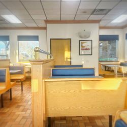 Baker's Drive-Thru - Dining area