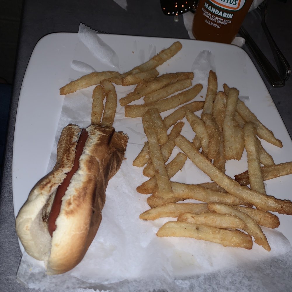 Veracruz Mexican Grill - Daughter's cold and burnt hot dog with cold fries after 45 mins - Mexican Near Me - Cincinnati, Ohio Veracruz Mexican Grill - Daughter's cold and burnt hot dog with cold fries after 45 mins - Mexican Near Me - Cincinnati, Ohio