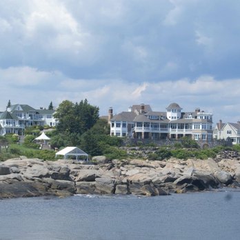 Nubble Lighthouse - Mansions - Landmarks & Historical Buildings Near Me - York, Maine