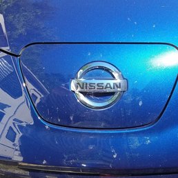Horrible car wash. Horrible car wash.