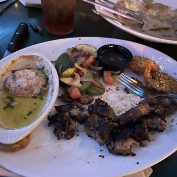 Rainforest Cafe - Shrimp & steak is disgusting  I - American Near Me - Grapevine, Texas