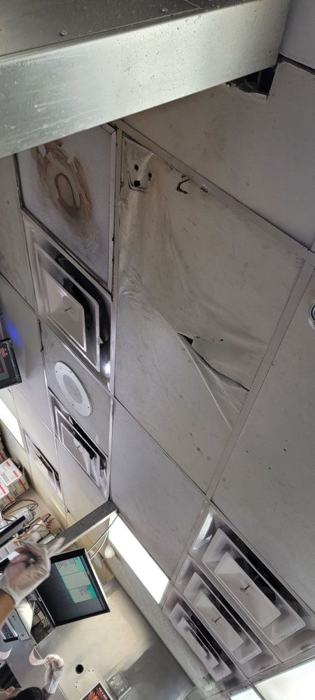 Slide of Universal Construction Group