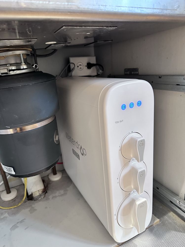 Slide of Mega Multiservice