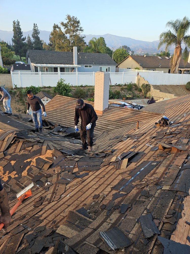 Slide of Citizen Premier Roofing