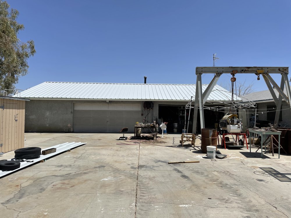 Slide of Xtreme Roofing