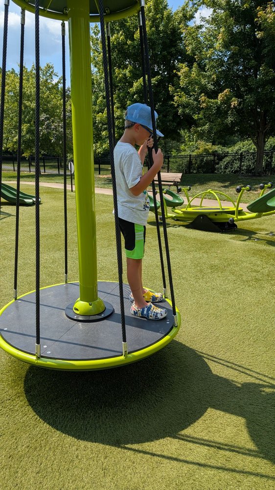 Pine Hill Lakes Park