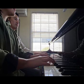 Piano Laboratory - Musical Instruments & Teachers Near Me