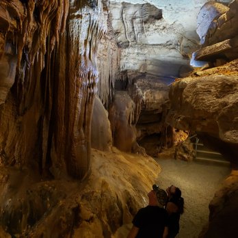 Crystal Onyx Cave - Landmarks & Historical Buildings Near Me - Cave City, Kentucky Crystal Onyx Cave - Landmarks & Historical Buildings Near Me - Cave City, Kentucky