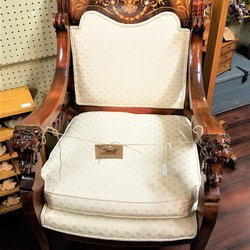 Gilley's Antique Mall