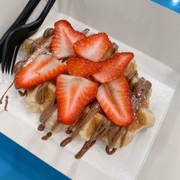 Nutella Strawberries waffle Nutella Strawberries waffle
