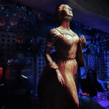 Undertow - Arcadia - Tiki Bars Near Me - Phoenix, Arizona