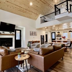 Whiskey Ridge Cabins